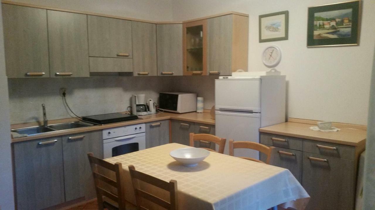 Apartment Branko With Free Parking Ičići المظهر الخارجي الصورة