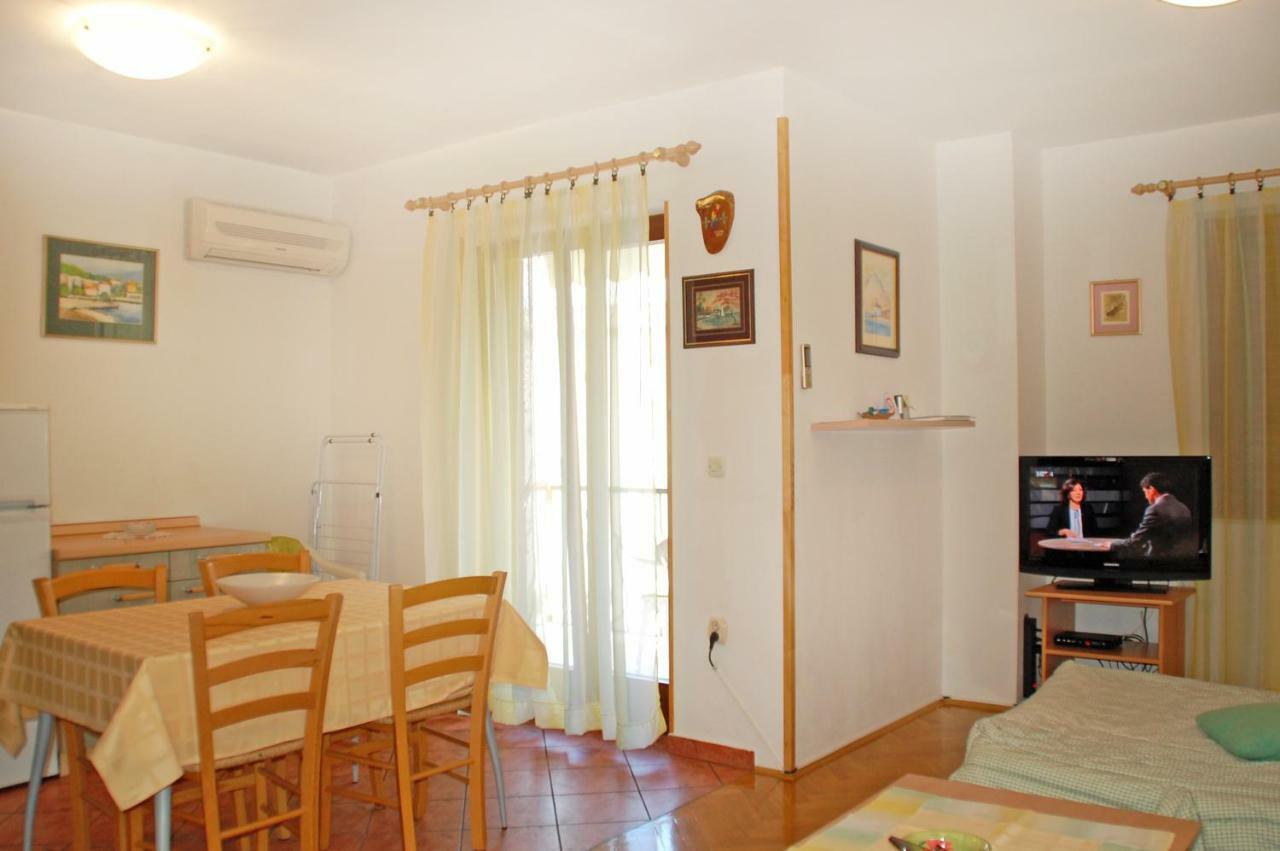 Apartment Branko With Free Parking Ičići المظهر الخارجي الصورة