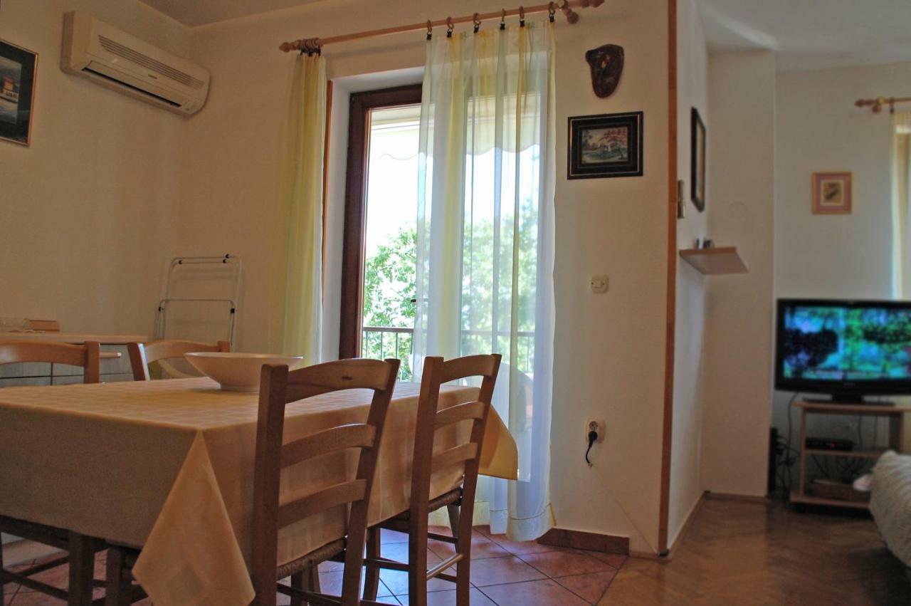 Apartment Branko With Free Parking Ičići المظهر الخارجي الصورة